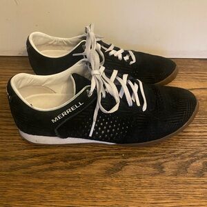 Barely worn Merrell shoes!